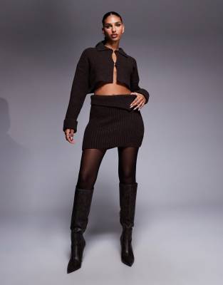 Aria Cove Knit Wide Ribbed Collared Clasp Front Cardigan In Black
