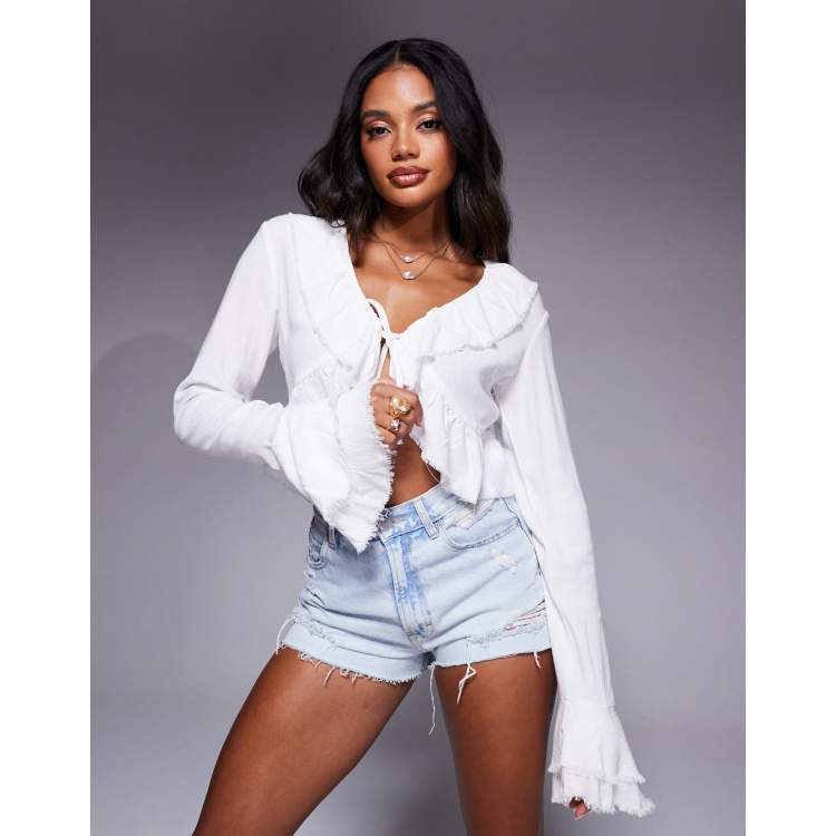 207857467-1-white?$n_750w$&wid