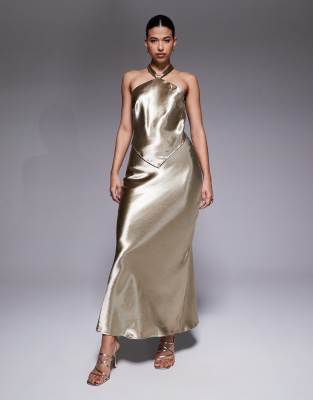 Aria Cove - Neckholder-Maxikleid aus gehämmertem Satinstoff in Gold mit Knoten vorne und V-Saum-Goldfarben