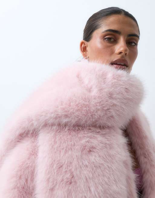 Aria Cove oversized cropped faux fur jacket with detachable scarf in pink, 2 of 5