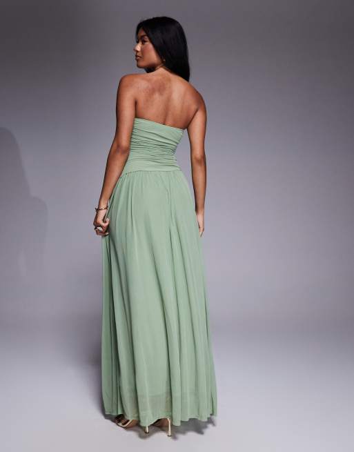 Aria Cove - Robe bandeau longue fendue sur la cuisse en tulle avec découpe et taille nouée - Sauge, 2 de 4