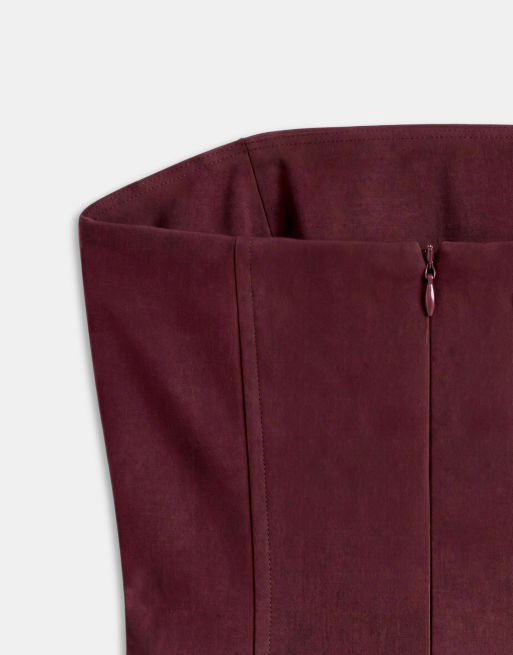 Aria Cove robe courte bandeau structurée en satin à détail de coutures, prune, 8 de 8