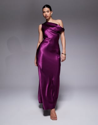 Aria Cove - Robe longue en satin drapé à épaule asymétrique - Prune-Violet