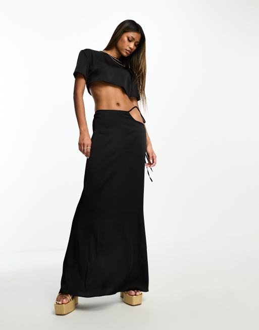 Black tie outlet skirt