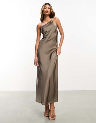 Aria Cove - Satin-Maxikleid in Mokka mit One-Shoulder-Träger und tiefem Rückenausschnitt-Brown