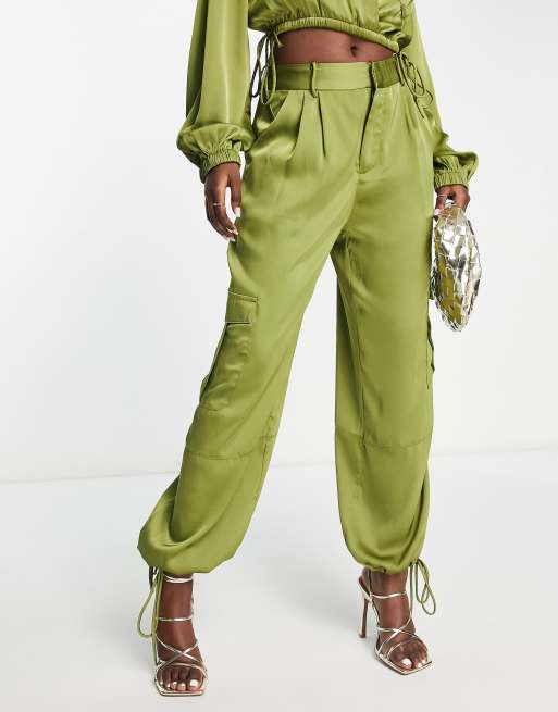 Aria Cove satin cropped shirt & sweatpants set in olive, 2 of 2