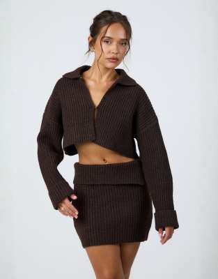 Aria Cove - Strickjacke in Schokobraun mit breiter Rippenstruktur, Kragen und Schnalle vorn, Kombiteil-Brown