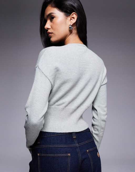 Aria Cove structured knit ribbed waist deep cuff cropped cardigan in grey, 4 of 4