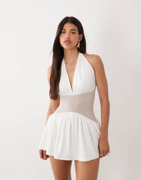 Aria Cove - Vestido corto blanco ceñido con diseño escotado de doble capa y detalle de aplicación de malla - view 1
