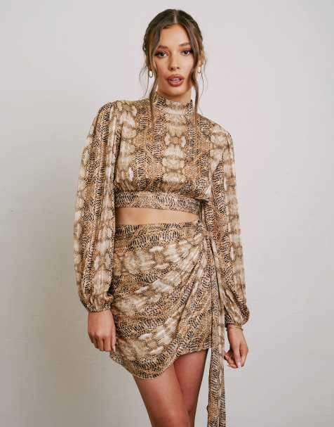 Aria Cove volume sleeve high neck crop top co ord in snake print - view 1