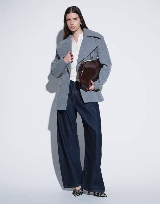 Aria Cove wool look oversized lapel double breasted blazer in gray, 4 of 4