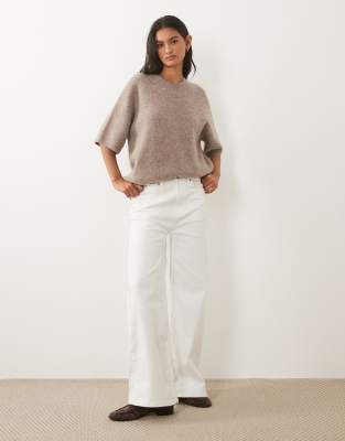 Arket Alpaca And Wool Blend Short Sleeve Sweater In White