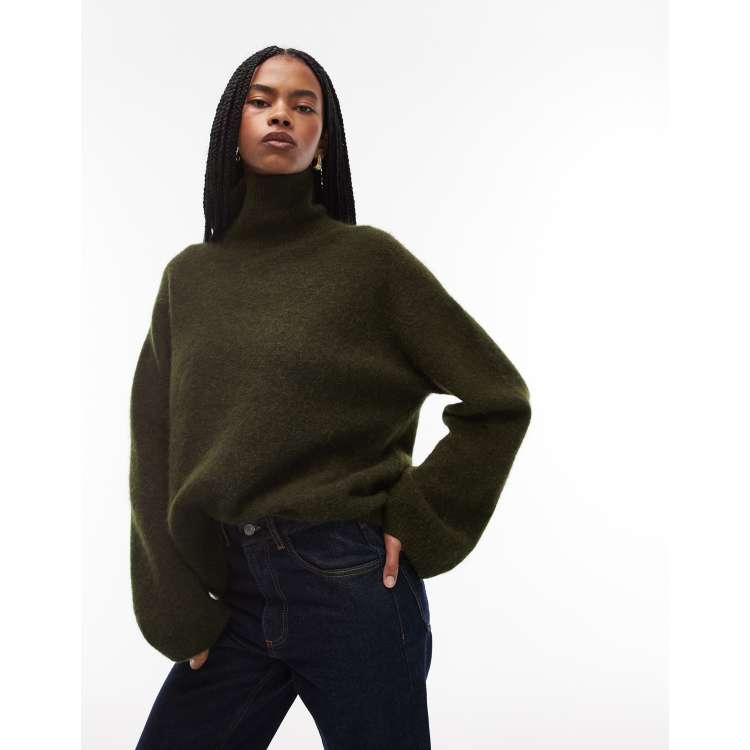 209483874-1-green?$n_750w$&wid