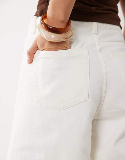 ARKET – Bermuda-Jeansshorts in Wollweiß mit lockerem Schnitt, 4 von 5