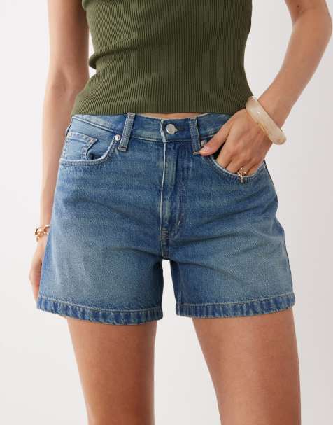 ARKET - Blå denimshorts med mellemhøj talje og fem lommer - view 1