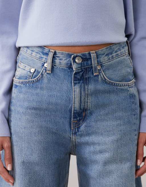 ARKET Bloom barrel shaped jeans in light blue, 5 of 5