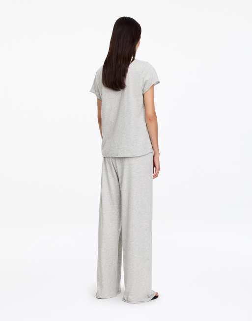 ARKET bukser som del af loungewear-sæt med brede ben og elastisk talje i grå, 3 af 3