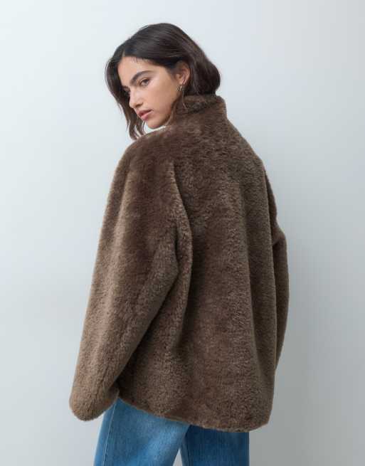 ARKET cappotto in pelliccia con collo alto marrone talpa, 4 di 5