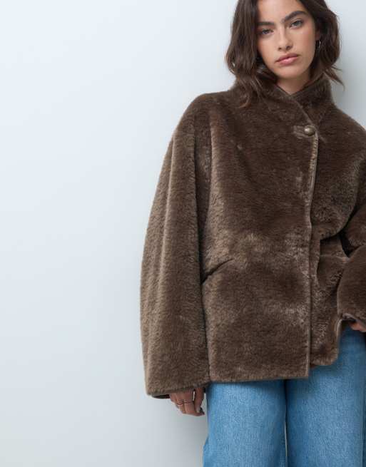 ARKET cappotto in pelliccia con collo alto marrone talpa, 5 di 5