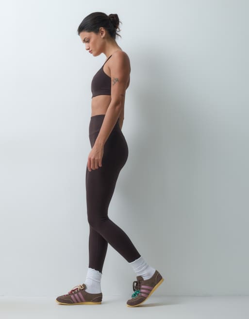 ARKET co-ord leggings morbidi senza cuciture in marrone scuro, 5 di 5
