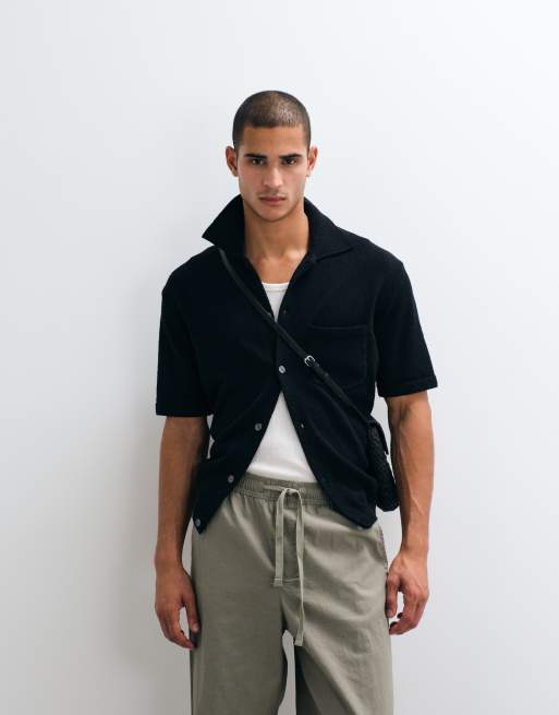 ARKET cotton rich short sleeve polo shirt in black, 4 of 5