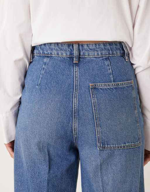 ARKET denim trousers with deep turn-up in clean midwash blue, 4 of 5