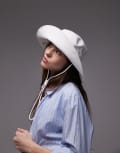 [Arket] ARKET drawstring safari style sunset bucket hat in white XS/S White