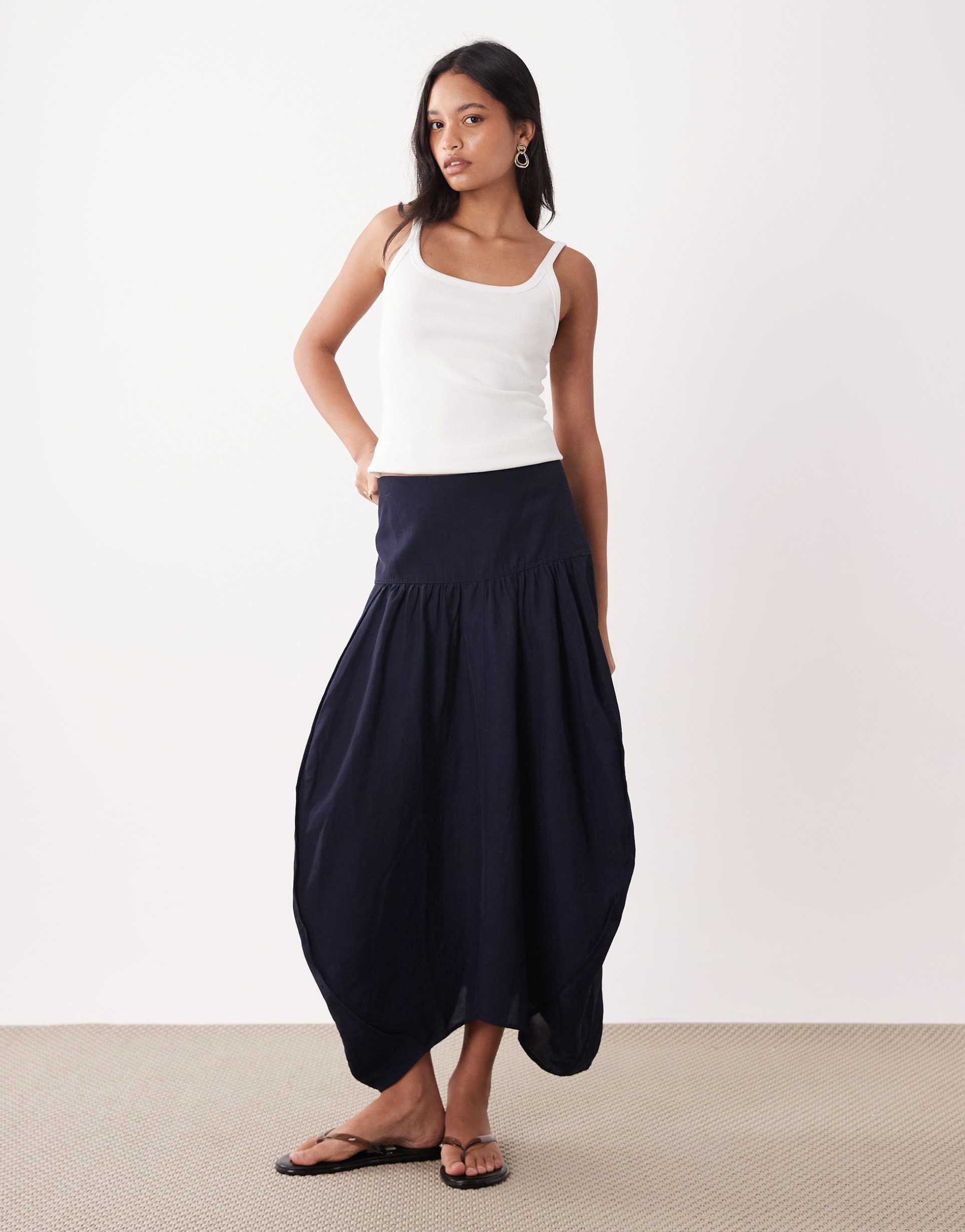 arket dropped hem parachute balloon maxi skirt in blue