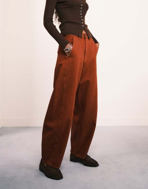 ARKET Endive barrel leg jeans in seam detail in overdyed brown, 2 of 5