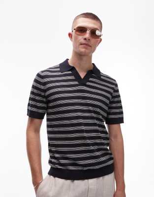 ARKET – Gestreiftes Polohemd aus Strick mit T-Shirt-Ärmeln aus Baumwoll-Leinenmix - view 1