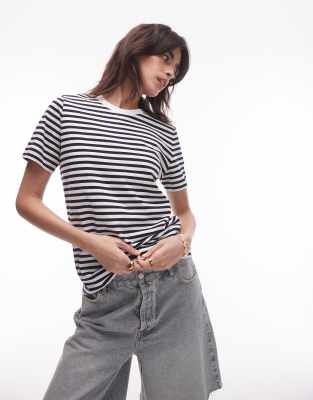 ARKET - Gestreiftes T-Shirt in Marineblau und Wollweiß-Bunt