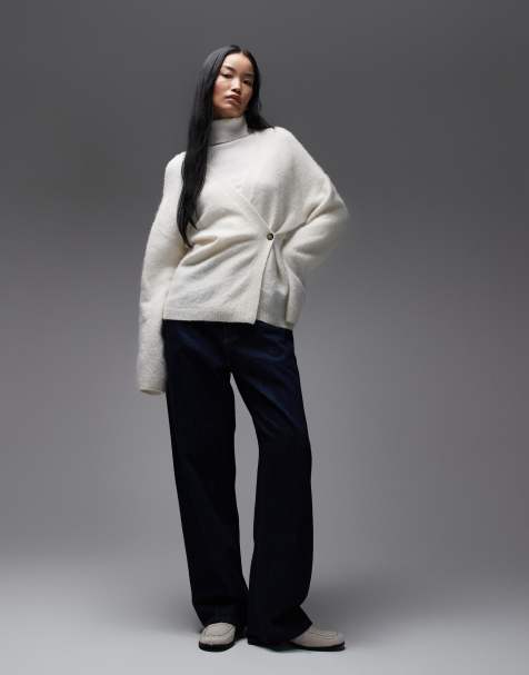 ARKET - Gilet cache-cœur asymétrique en maille duveteuse - Blanc cassé - view 1