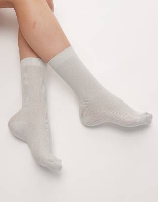 ARKET - Glitzernde Stretch-Socken in Weiß