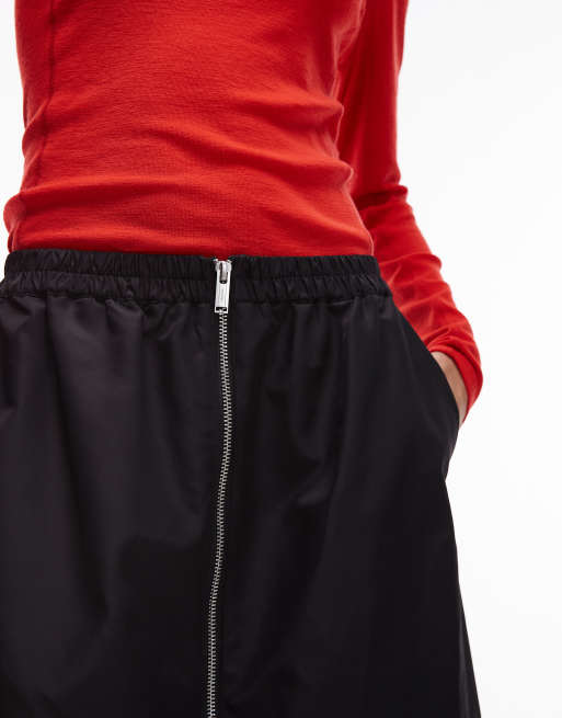 ARKET - Gonna midi nera in nylon con zip, 3 di 5