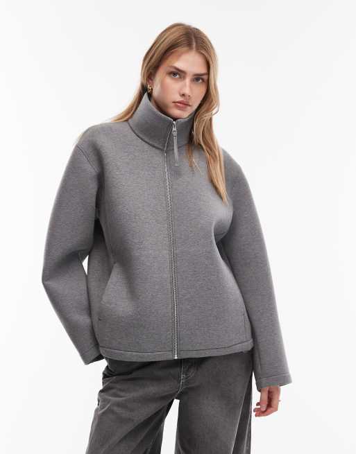 ARKET – Graue Jacke aus Stoff in Neoprenoptik mit hohem Kragen und Reißverschluss