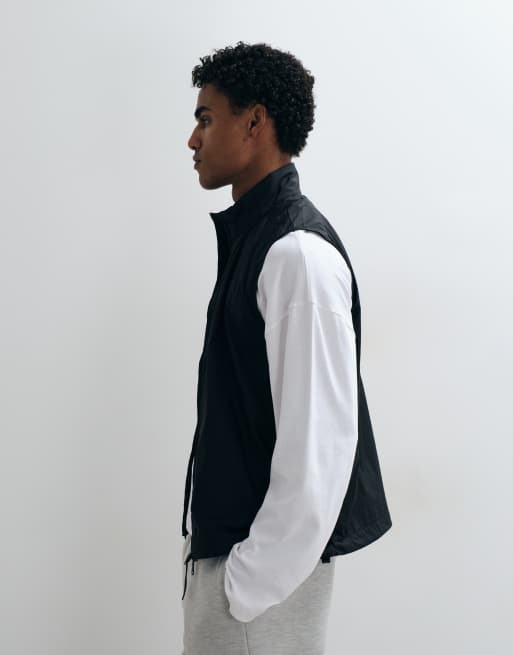 ARKET gym double zip vest in black, 5 of 5