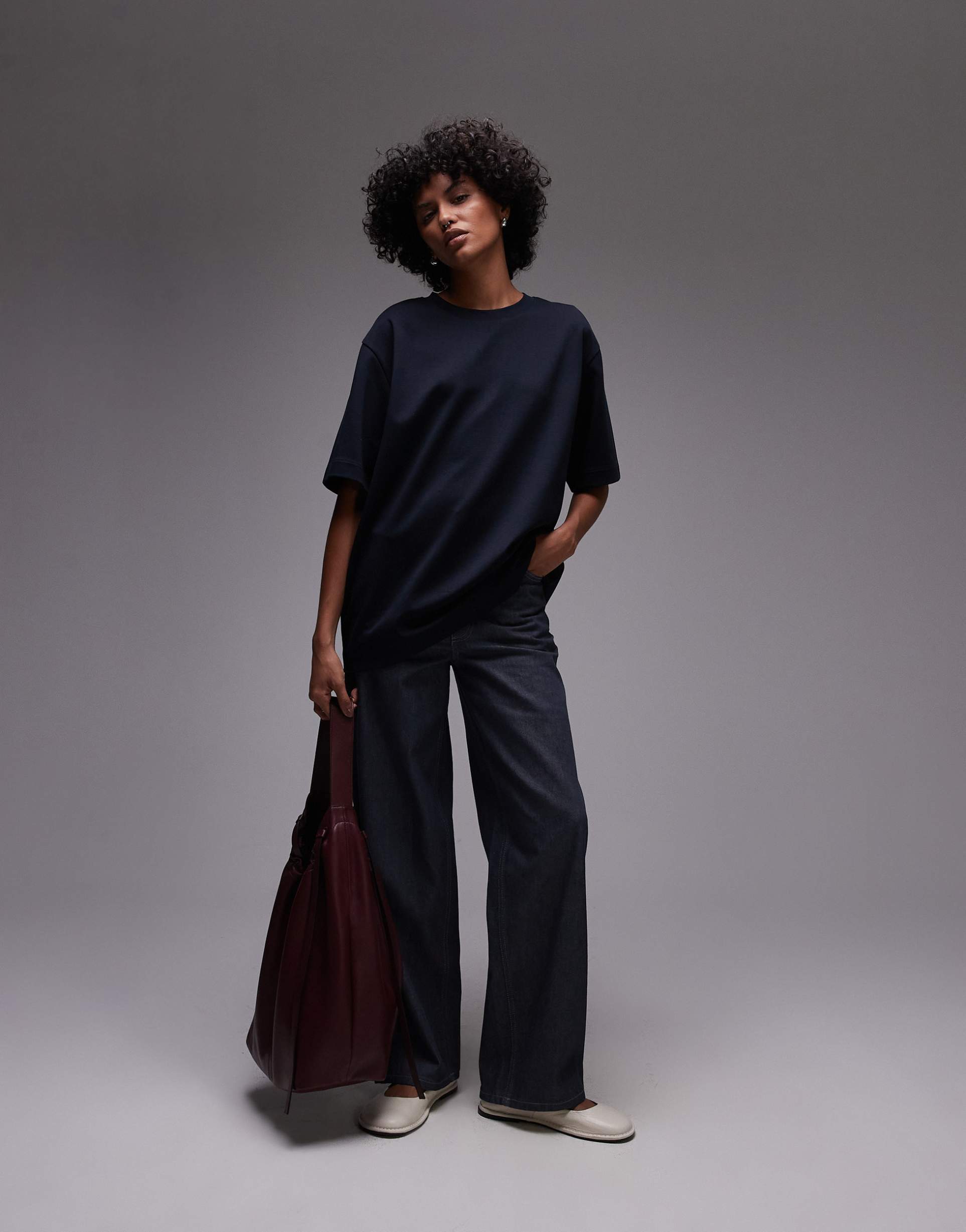 arket heavy weight jersey t-shirt in black