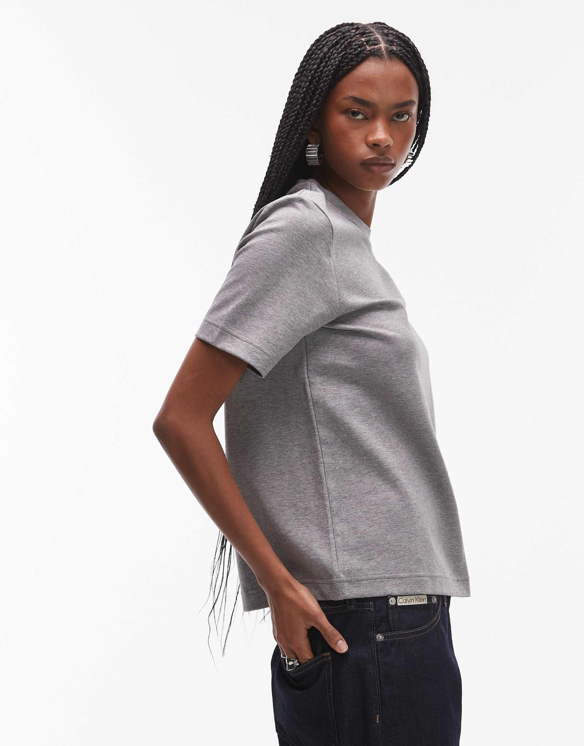 arket heavyweight jersey t-shirt in gray melange