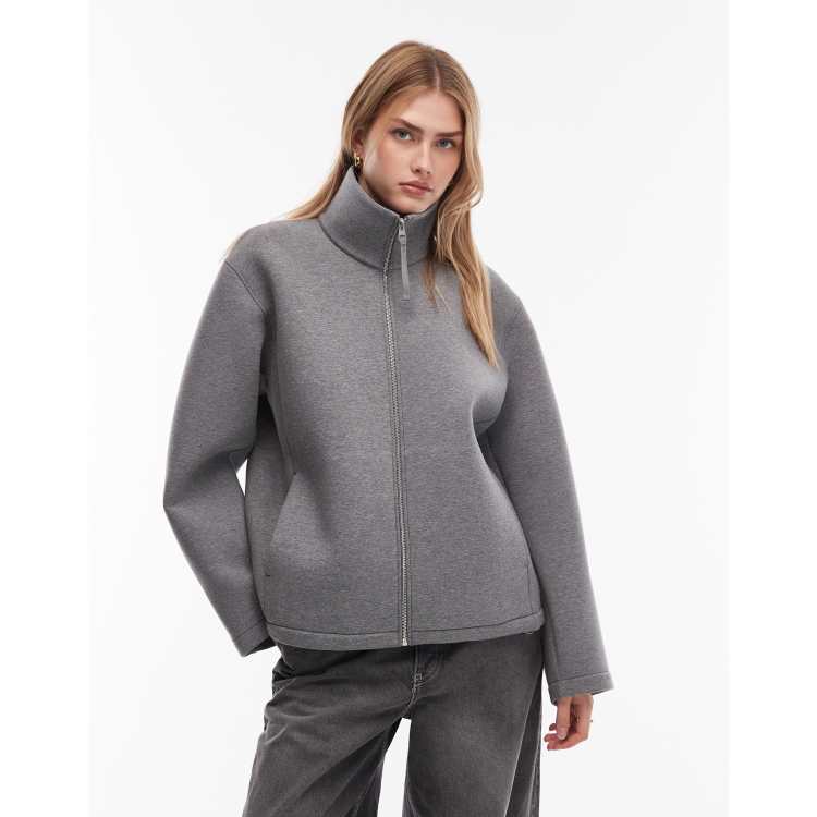 209483697-1-grey?$n_750w$&wid=