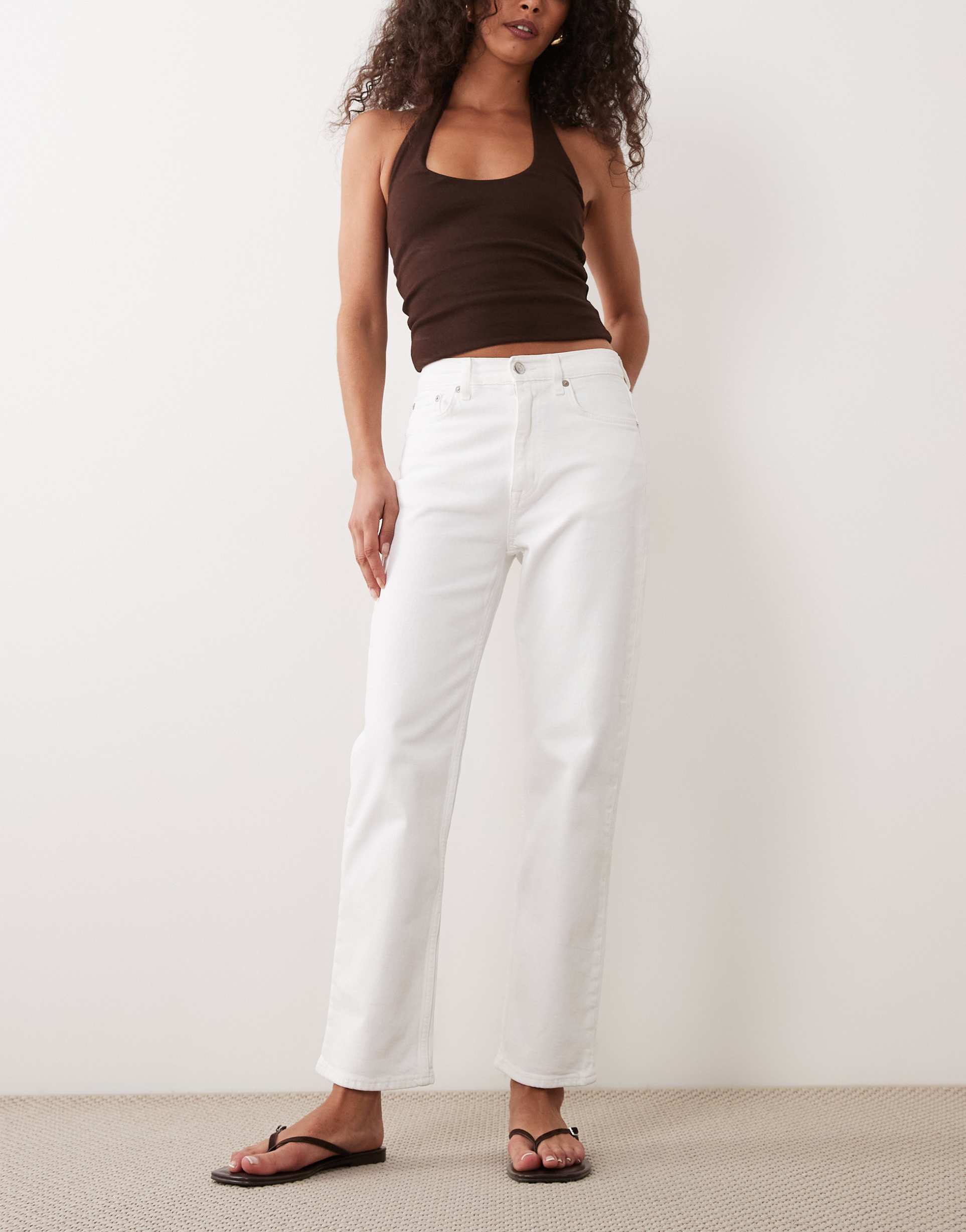 arket jade stretchy slim jeans in white