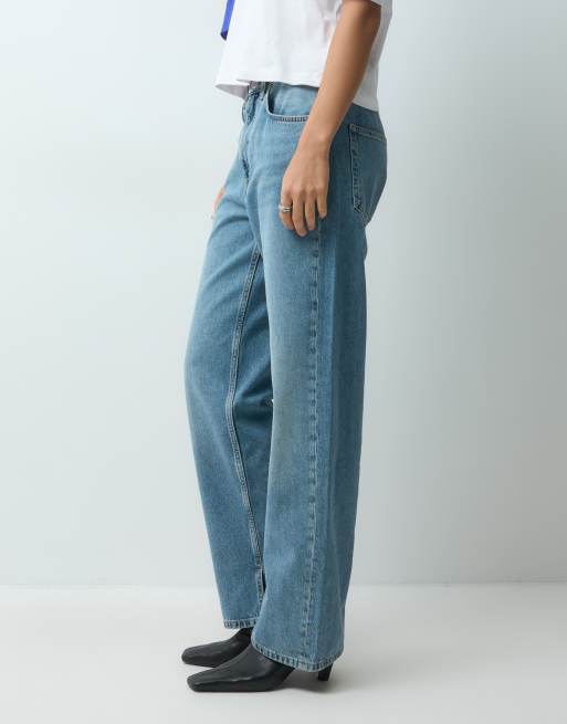 ARKET jean boyfriend coupe relaxed avec petite fente en bleu délavé, 3 de 5