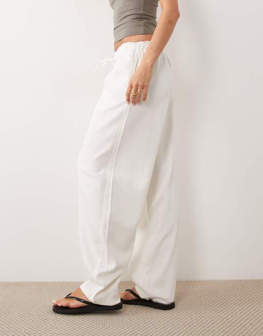 ARKET - Jeans in denim morbido bianco sporco a forma di cilindro, 2 di 5
