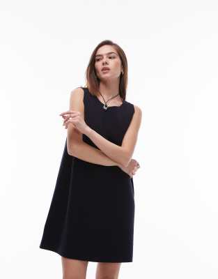 ARKET - Kurzes Kleid aus weitmaschigem Strick in Marineblau