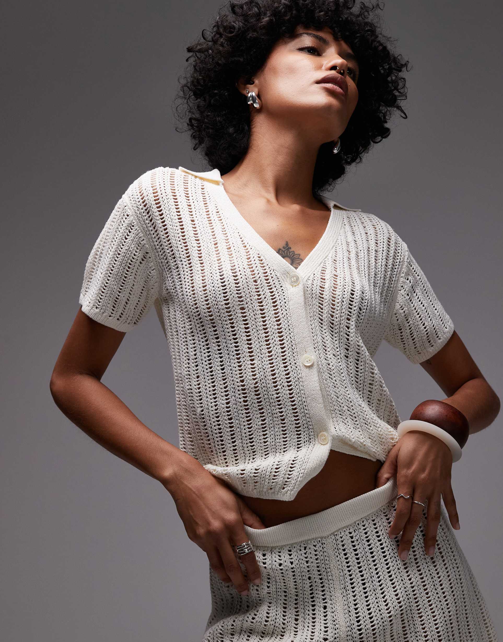 arket loose fit paper knit short sleeve beach button up shirt in off white