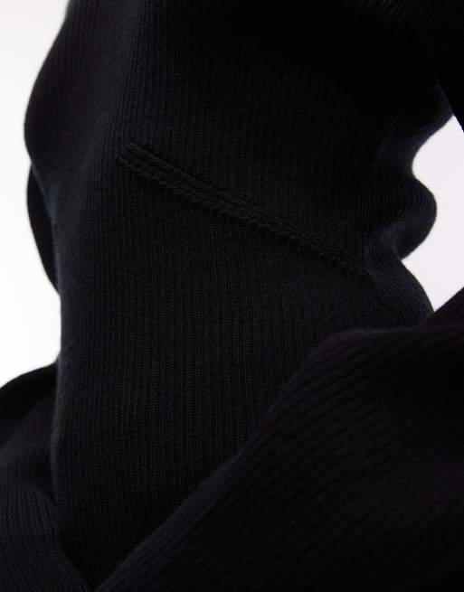 ARKET - Maglione stretto in vita nero in misto lana con scollo a V, 3 di 4
