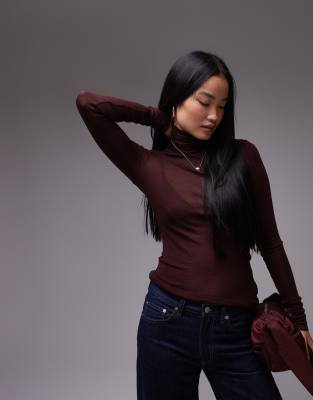 merino wool knit rib semi-sheer turtleneck top in burgundy-Red