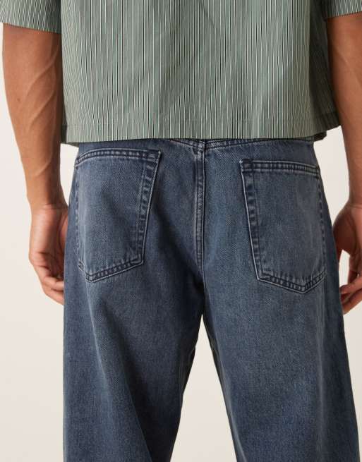 ARKET - Mist - Gråblå jeans med lav talje og vide ben i poset pasform, 4 af 5