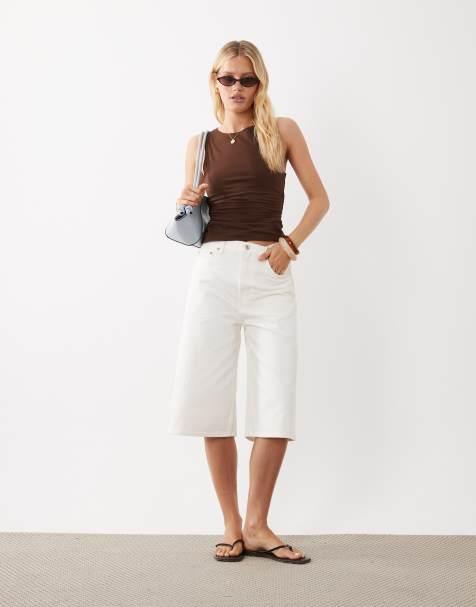ARKET – Naturvita jeansshorts i bermudastil med ledig passform - view 1