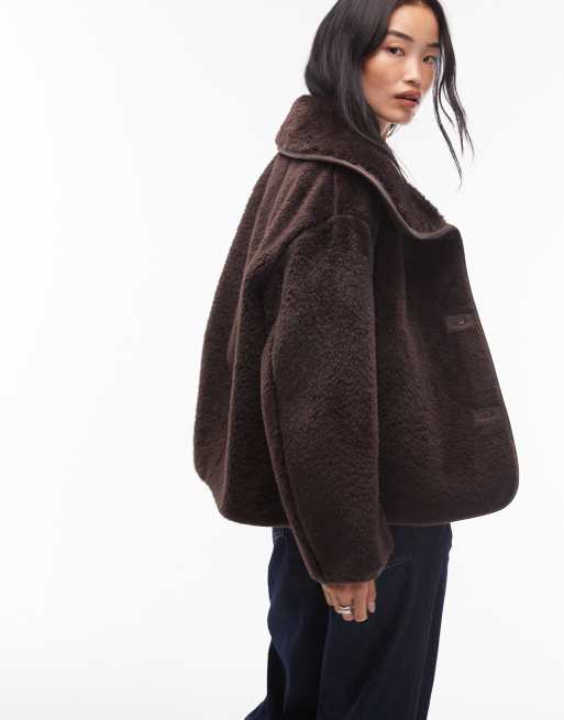 ARKET - Veste oversize en imitation peau de mouton à bords contrastants - Marron