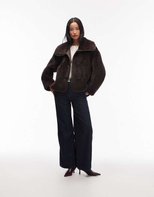 ARKET - Veste oversize en imitation peau de mouton à bords contrastants - Marron